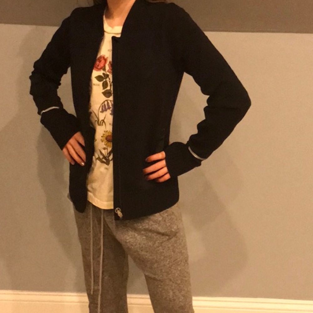 Girls Avviva black zip up